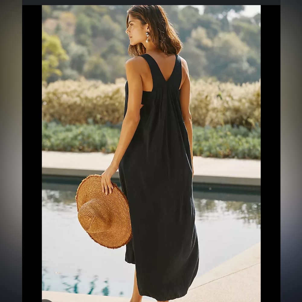 ANTHROPOLOGIE BUBBLE-HEM MIDI DRESS